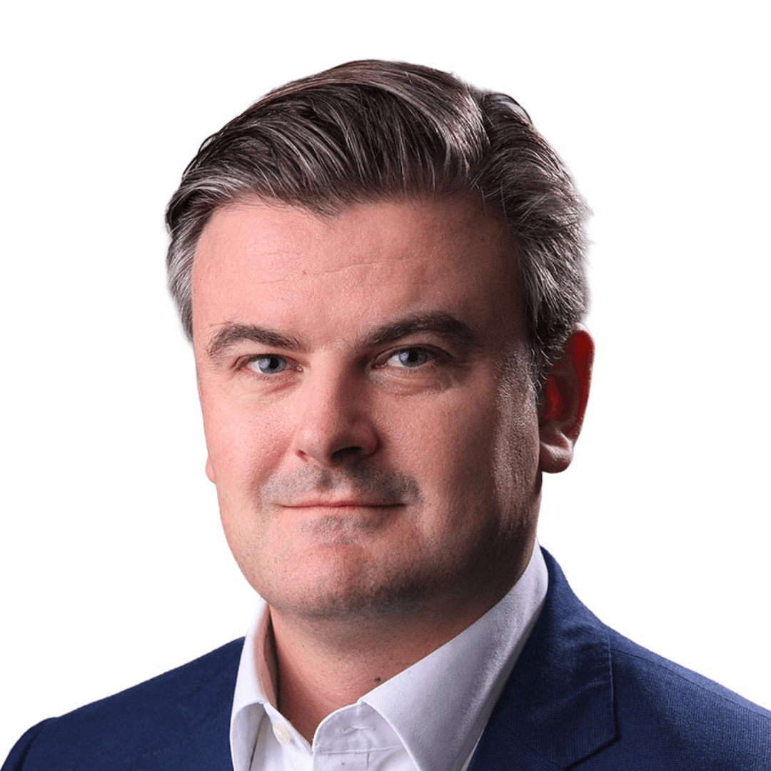 Headshot of Alistair Smith.